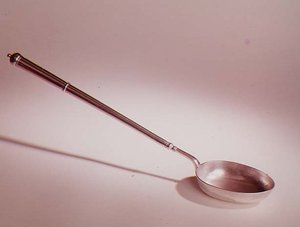 Cuillère à arroser par William Fawdery, 1712 - English School